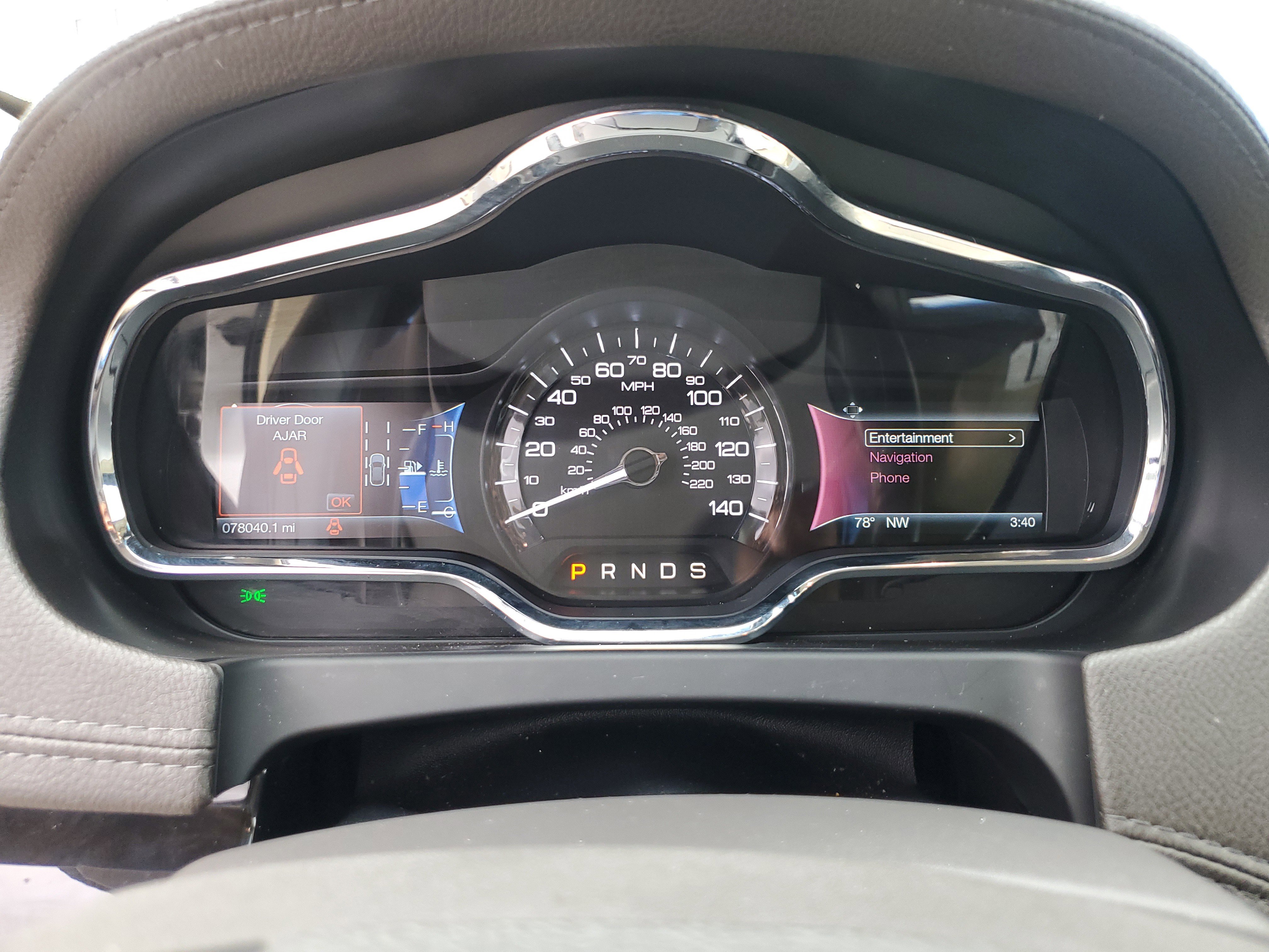 Used 2018 Lincoln MKT AWD w/ Technology Package image 17