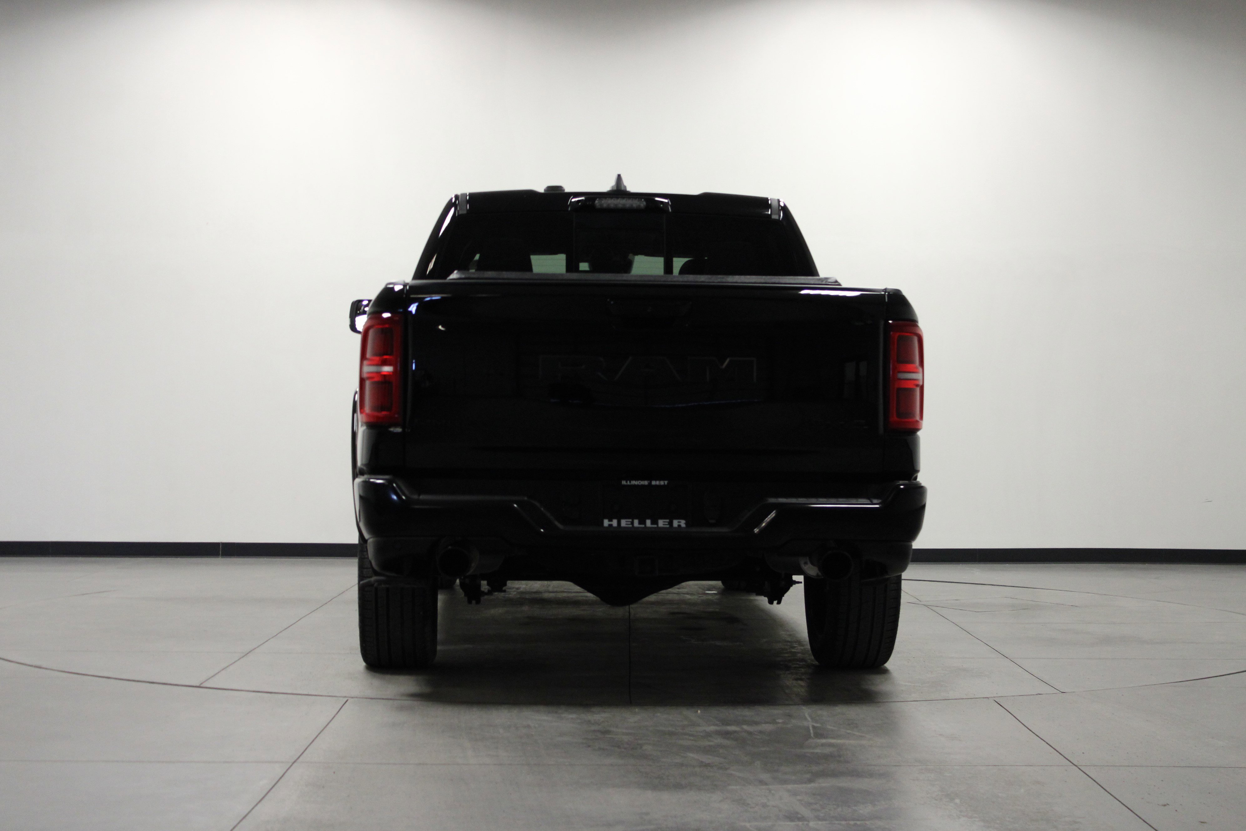 Used 2026 RAM 1500 Limited image 5