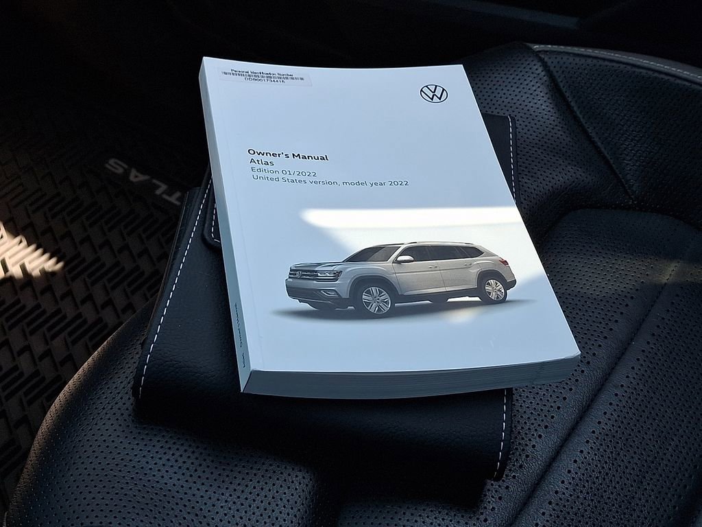Used 2022 Volkswagen Atlas SEL Premium image 28