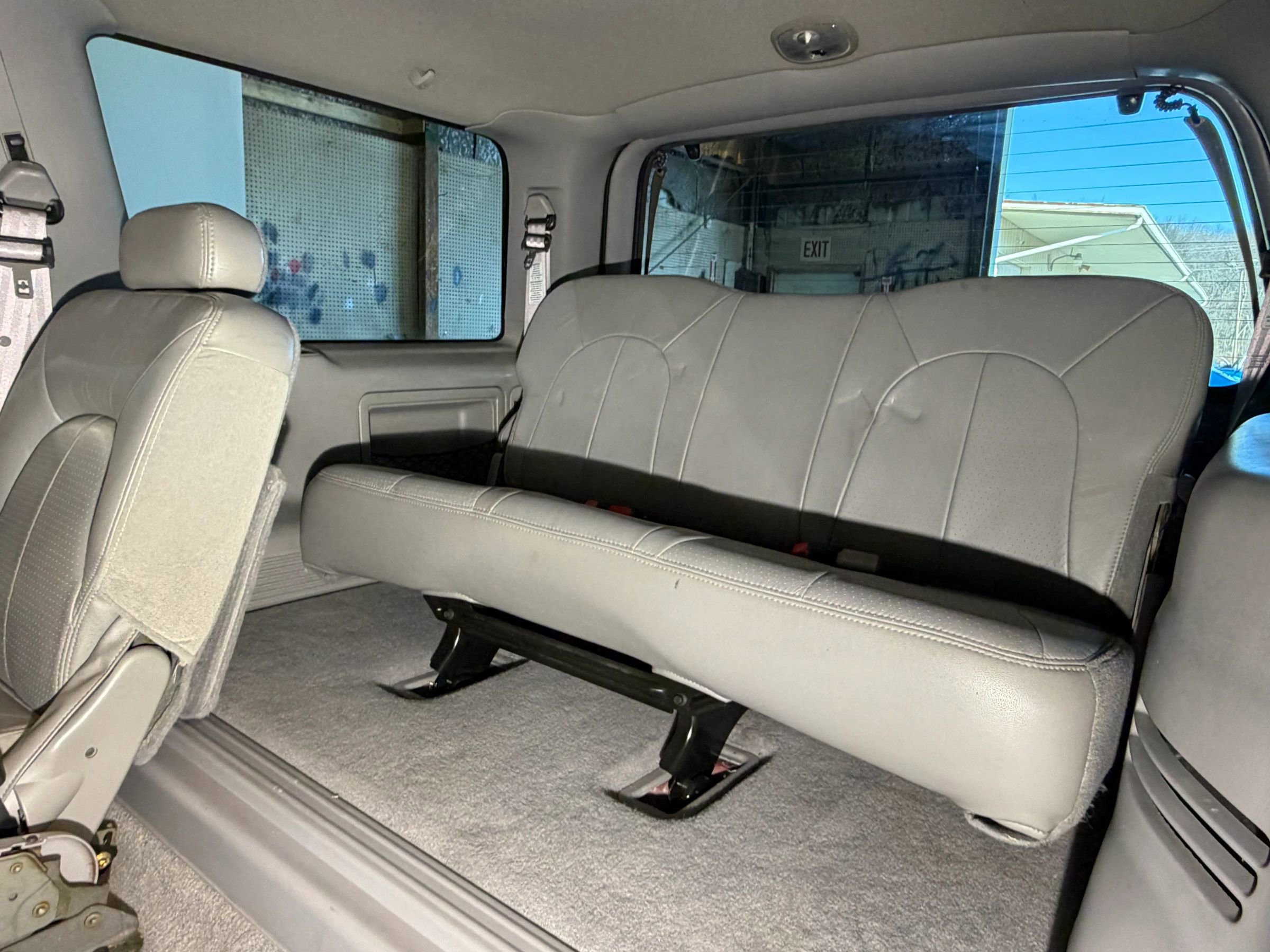 Used 1998 Ford Expedition 4WD image 26