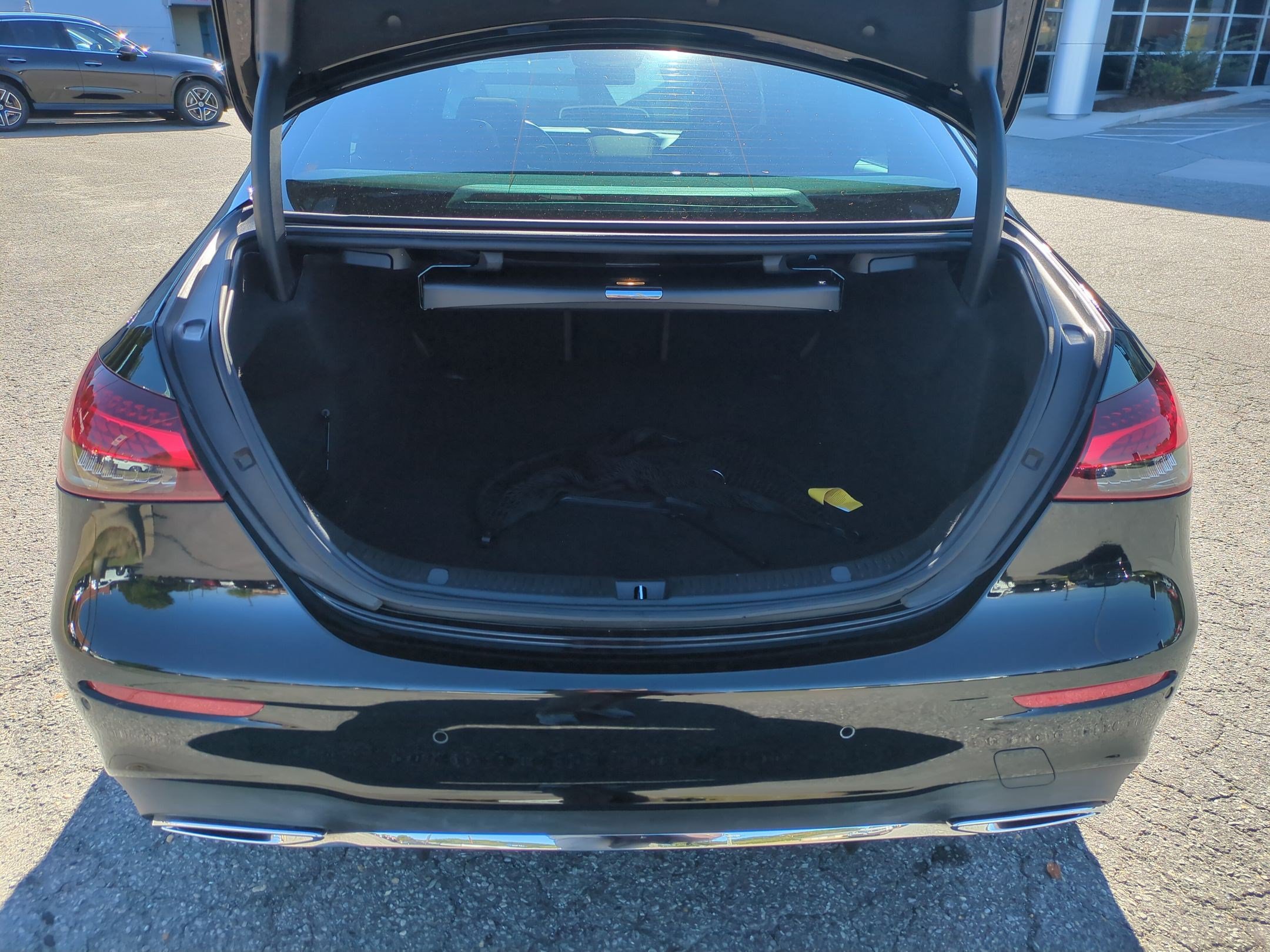 Certified 2021 Mercedes-Benz E 450 4MATIC Sedan image 33