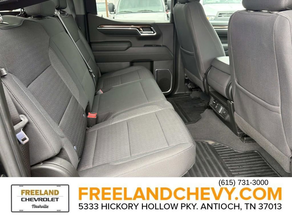 Used 2023 Chevrolet Silverado 1500 LT image 22