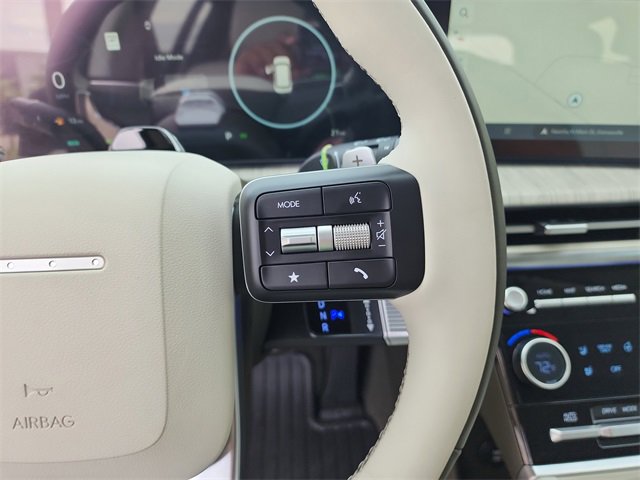 New 2025 Hyundai Santa Fe Calligraphy FWD image 28