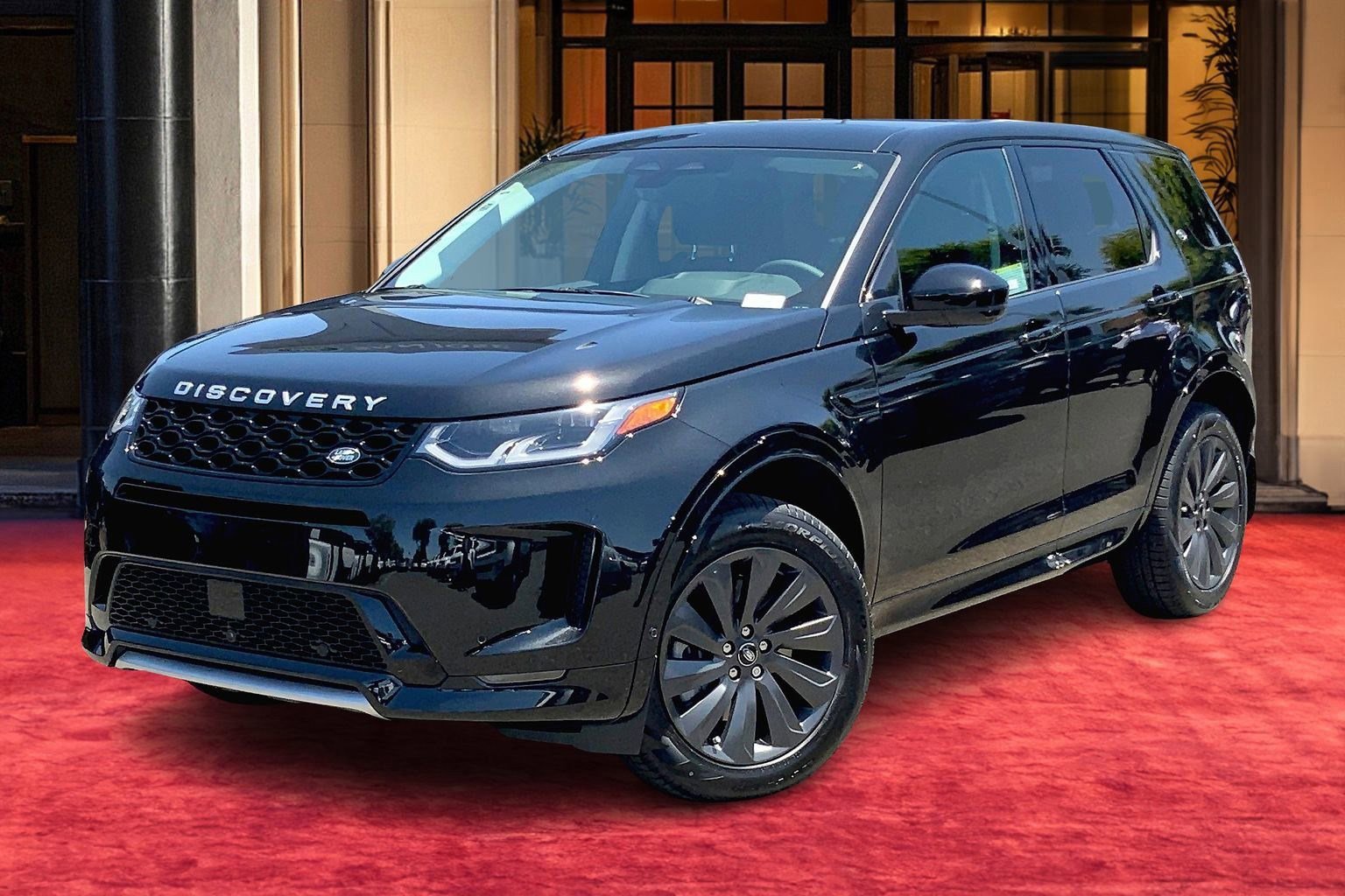 New 2025 Land Rover Discovery Sport S