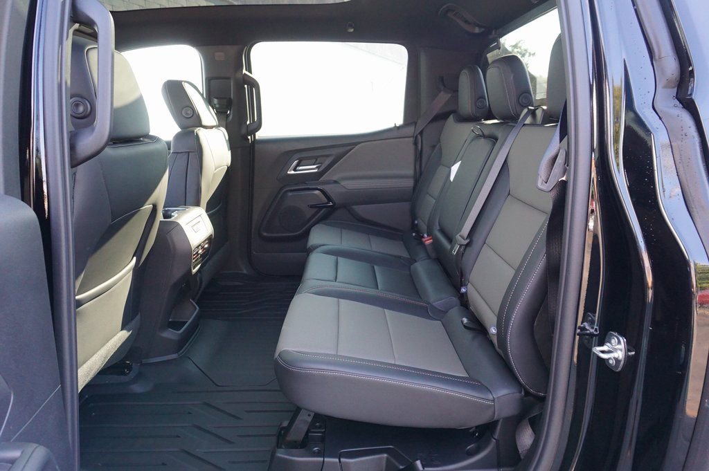 New 2026 Chevrolet Silverado EV Trail Boss image 11