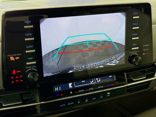Used 2022 Toyota Sienna LE image 17