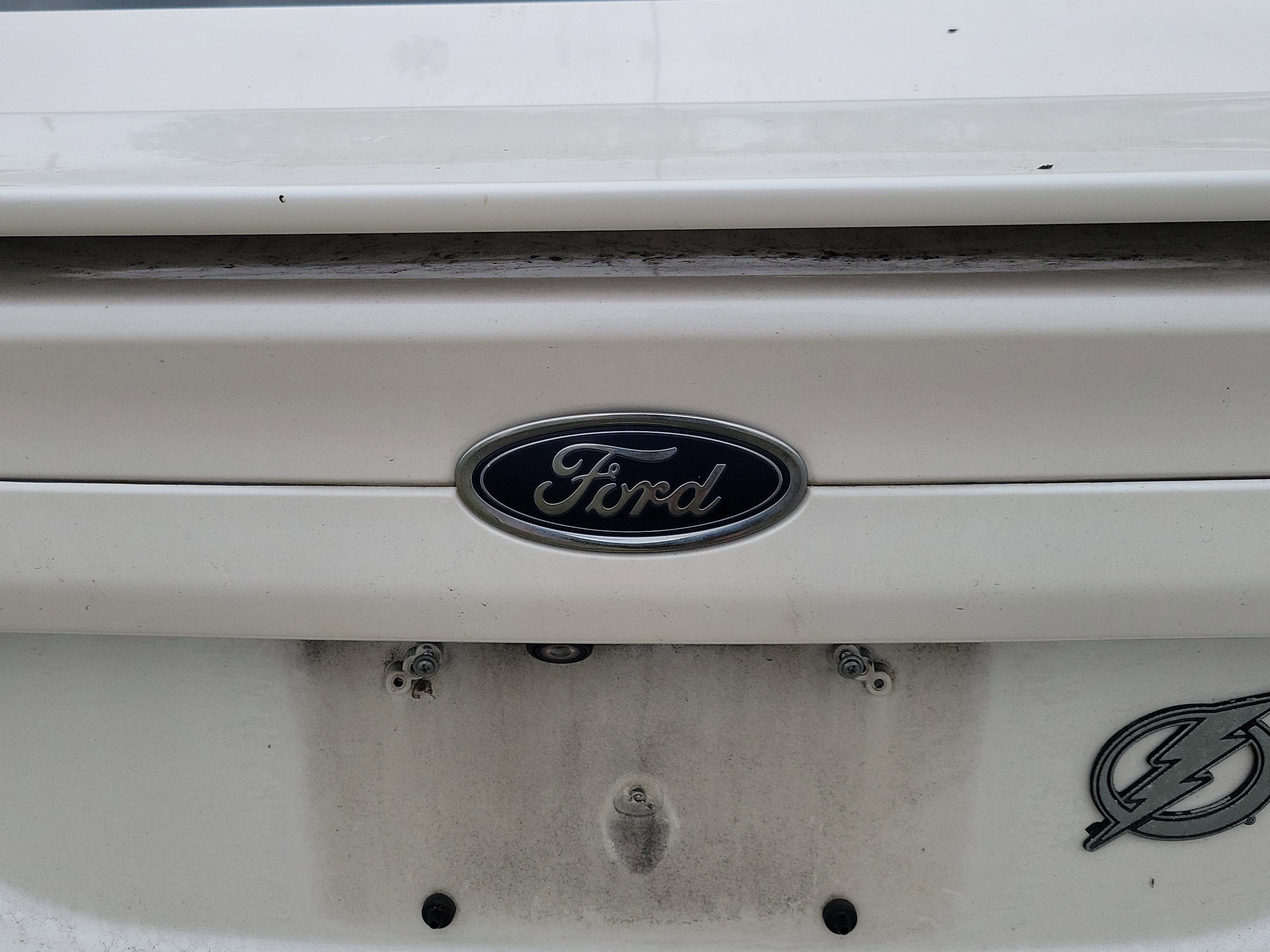 Used 2015 Ford Fusion Titanium FWD image 22