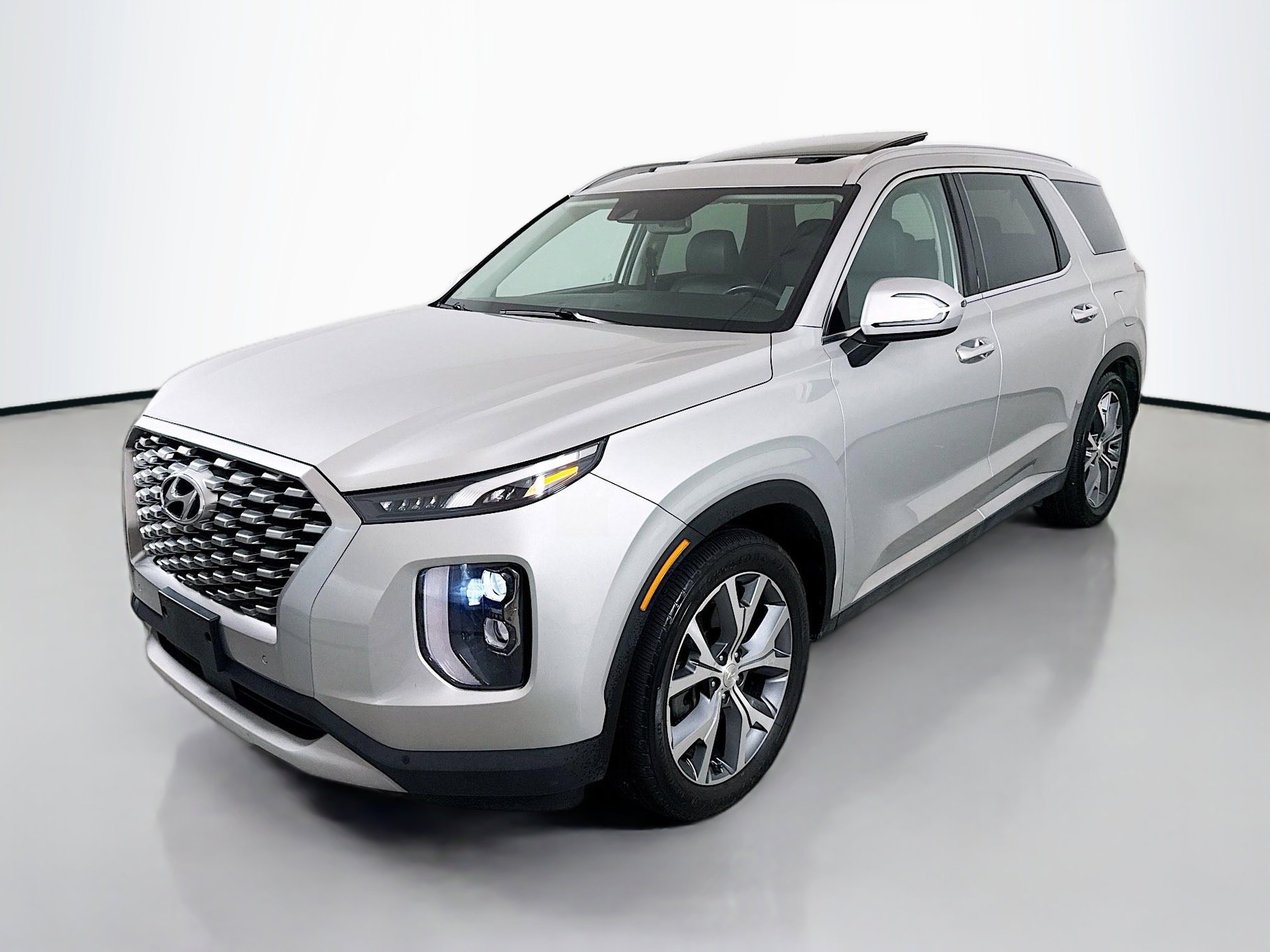 Used 2021 Hyundai Palisade SEL w/ Premium Package image 3