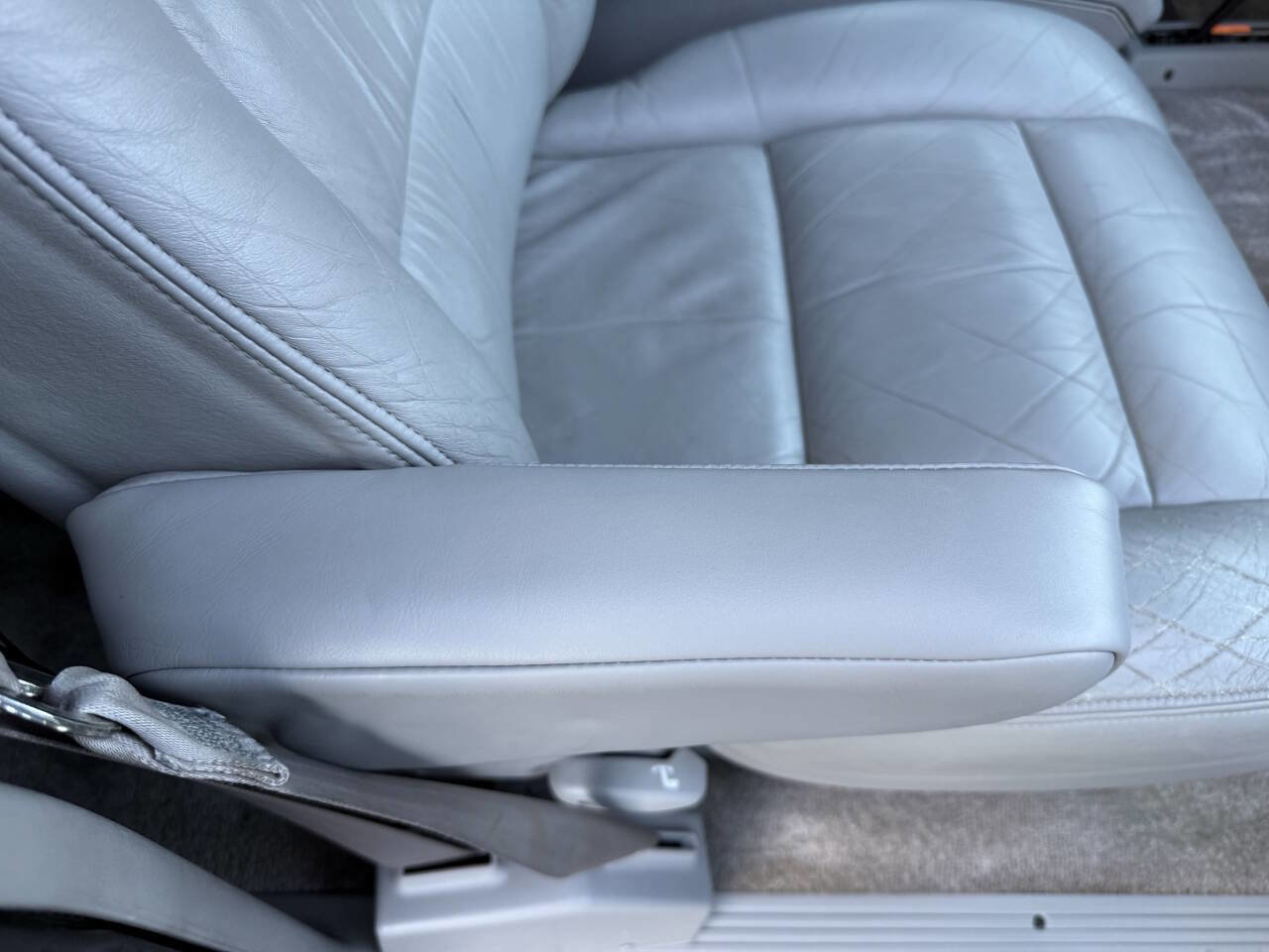 Used 1994 Chevrolet Suburban 4WD image 53