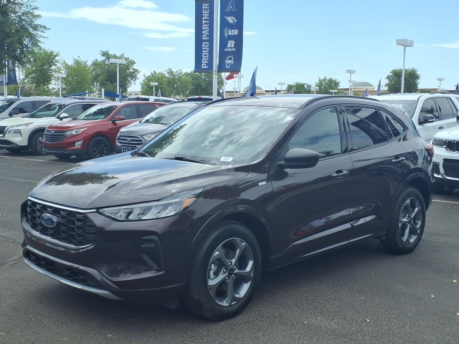 Certified 2023 Ford Escape ST-Line w/ Tech Pack #1 AWD/4WD image 8