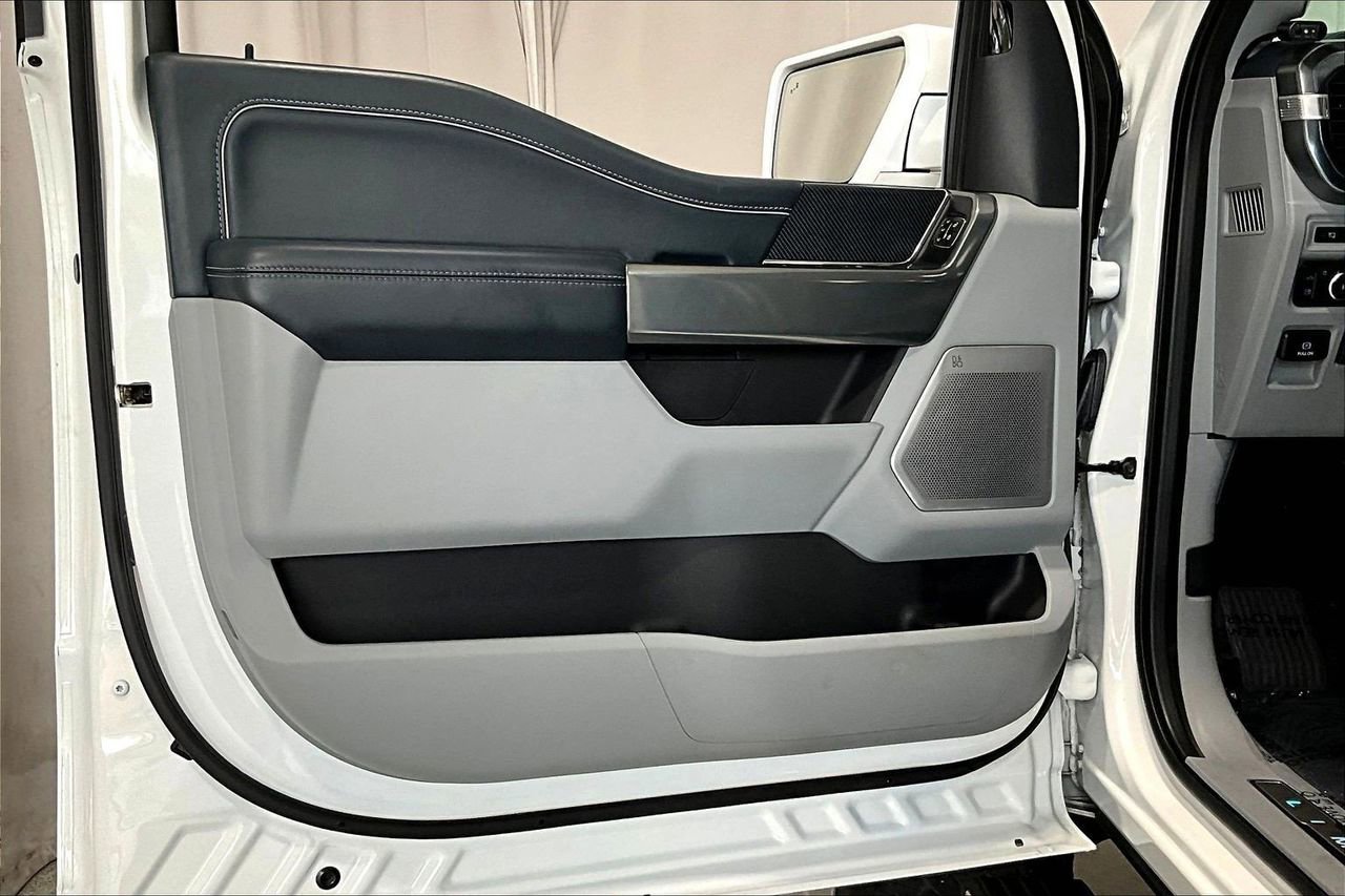 Used 2022 Ford F150 Limited image 25