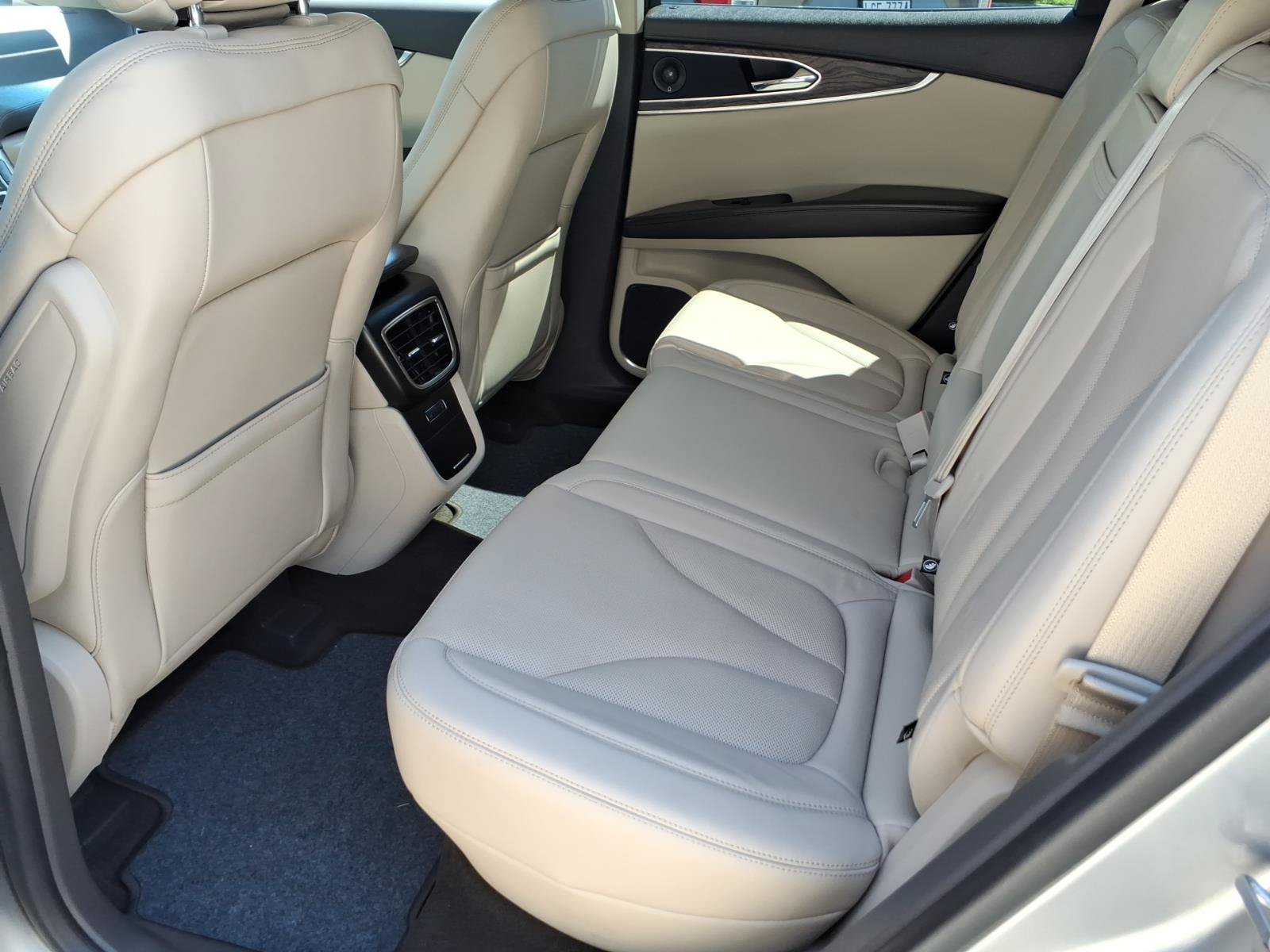 Certified 2020 Lincoln Nautilus Reserve AWD/4WD image 26