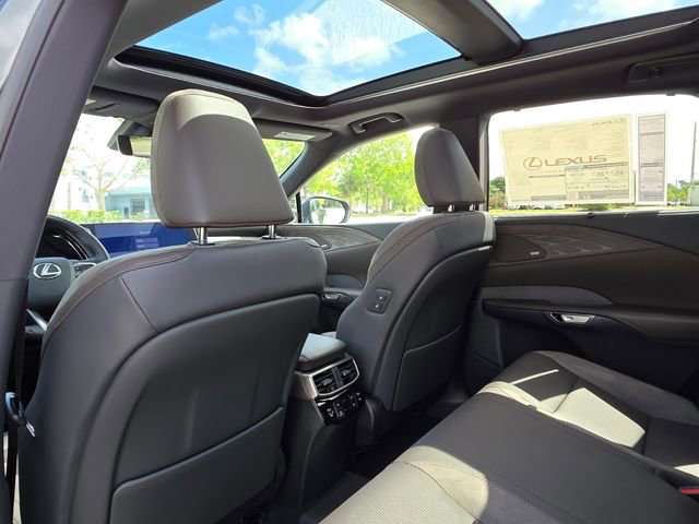 New 2026 Lexus RX 450h AWD image 18