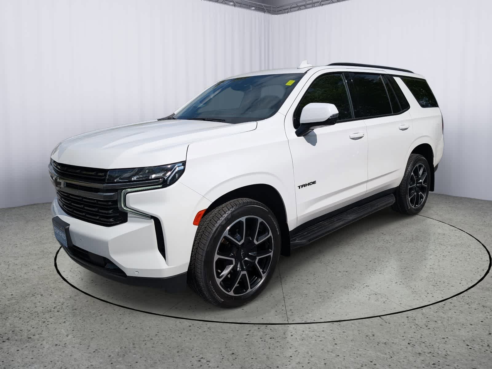 Certified 2022 Chevrolet Tahoe RST w/ Luxury Package AWD/4WD image 6