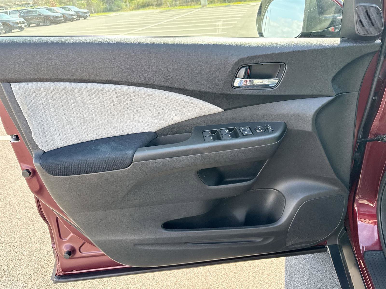 Used 2015 Honda CR-V EX image 11