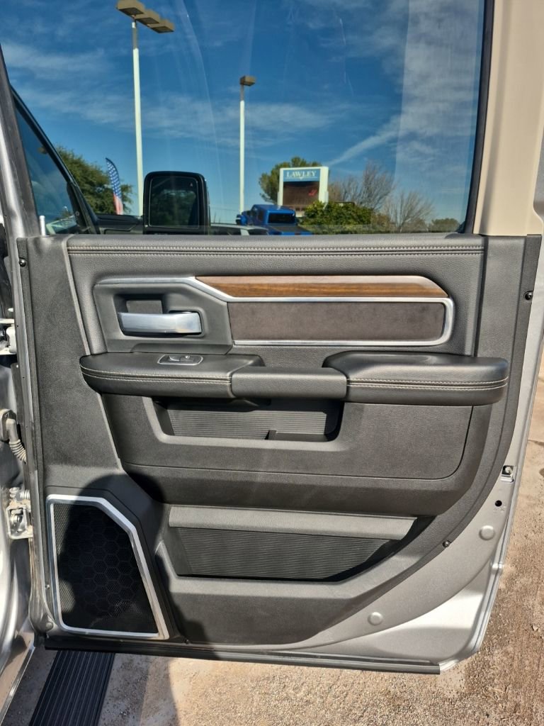 Used 2024 RAM 2500 Laramie image 19