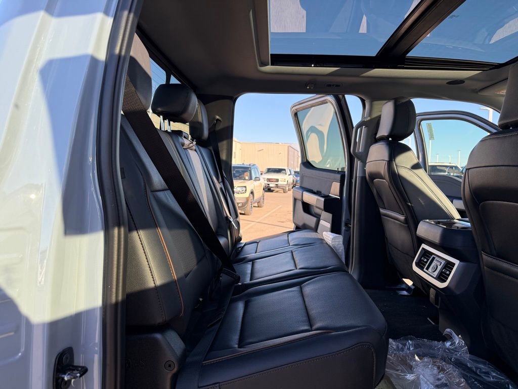 New 2026 Ford F250 Lariat w/ Black Appearance Package image 21