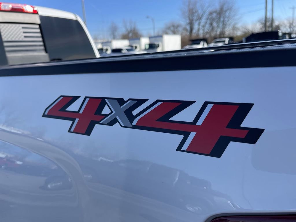 Used 2018 Chevrolet Silverado 1500 LTZ w/ Max Trailering Package AWD/4WD image 5