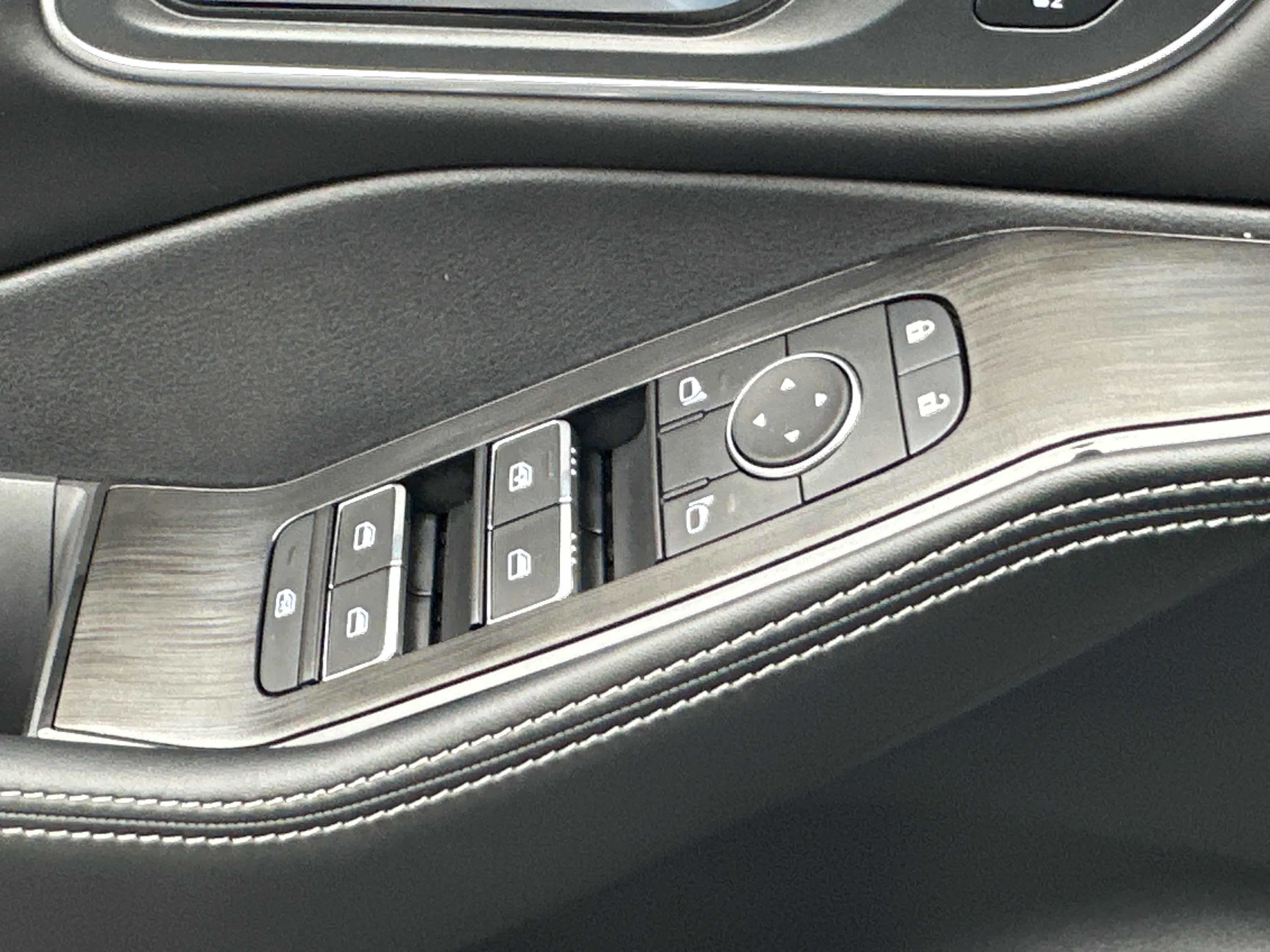 New 2026 Nissan Rogue Platinum w/ Platinum Premium Package image 22