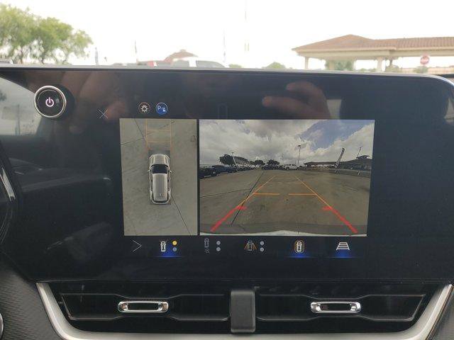 New 2026 Chevrolet Equinox LT image 24