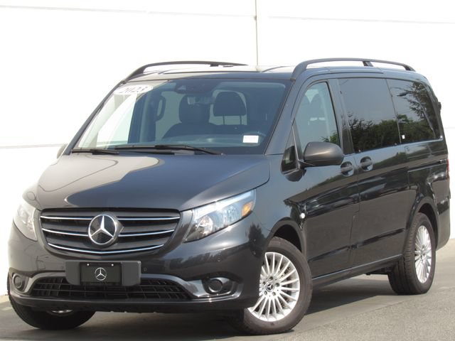 Used 2023 Mercedes-Benz Metris Passenger image 1
