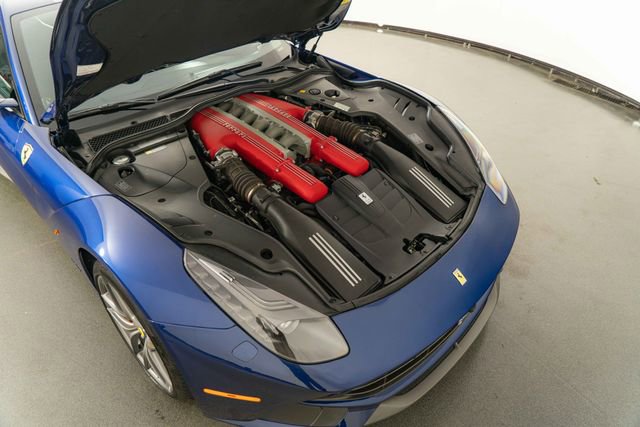 Used 2017 Ferrari F12 Berlinetta RWD image 32