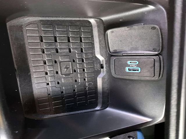 Used 2024 Ford Bronco Wildtrak image 16