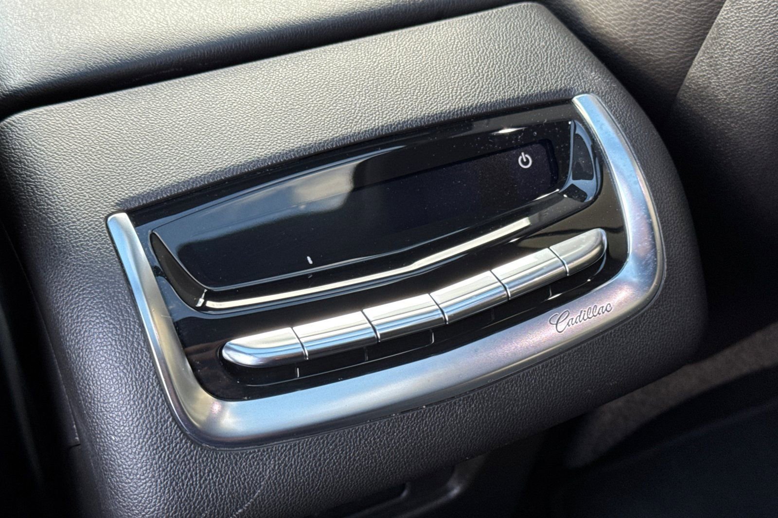 Used 2022 Cadillac XT6 Luxury image 13