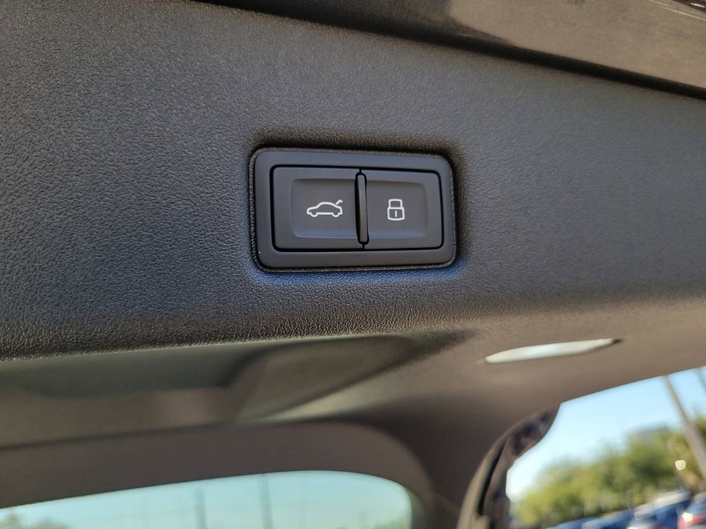 New 2026 Audi SQ5 Premium Plus AWD/4WD image 30