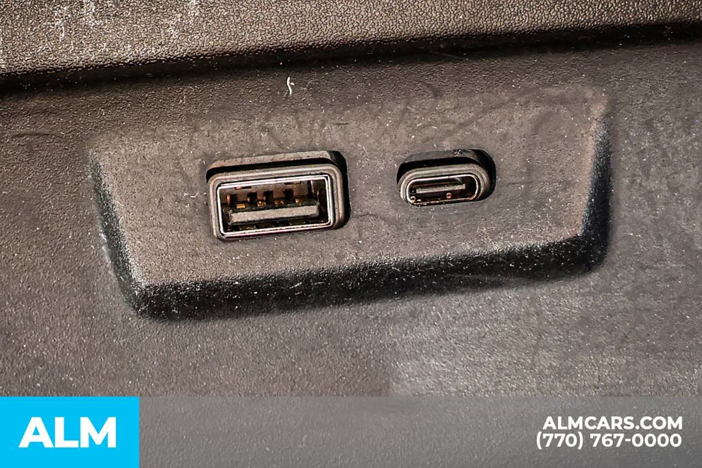 Used 2025 GMC Terrain Elevation image 41