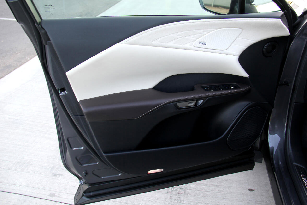 Used 2024 Lexus RX 350 FWD image 24
