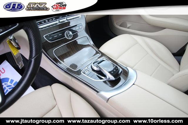 Used 2015 Mercedes-Benz C 300 4MATIC Sedan image 21
