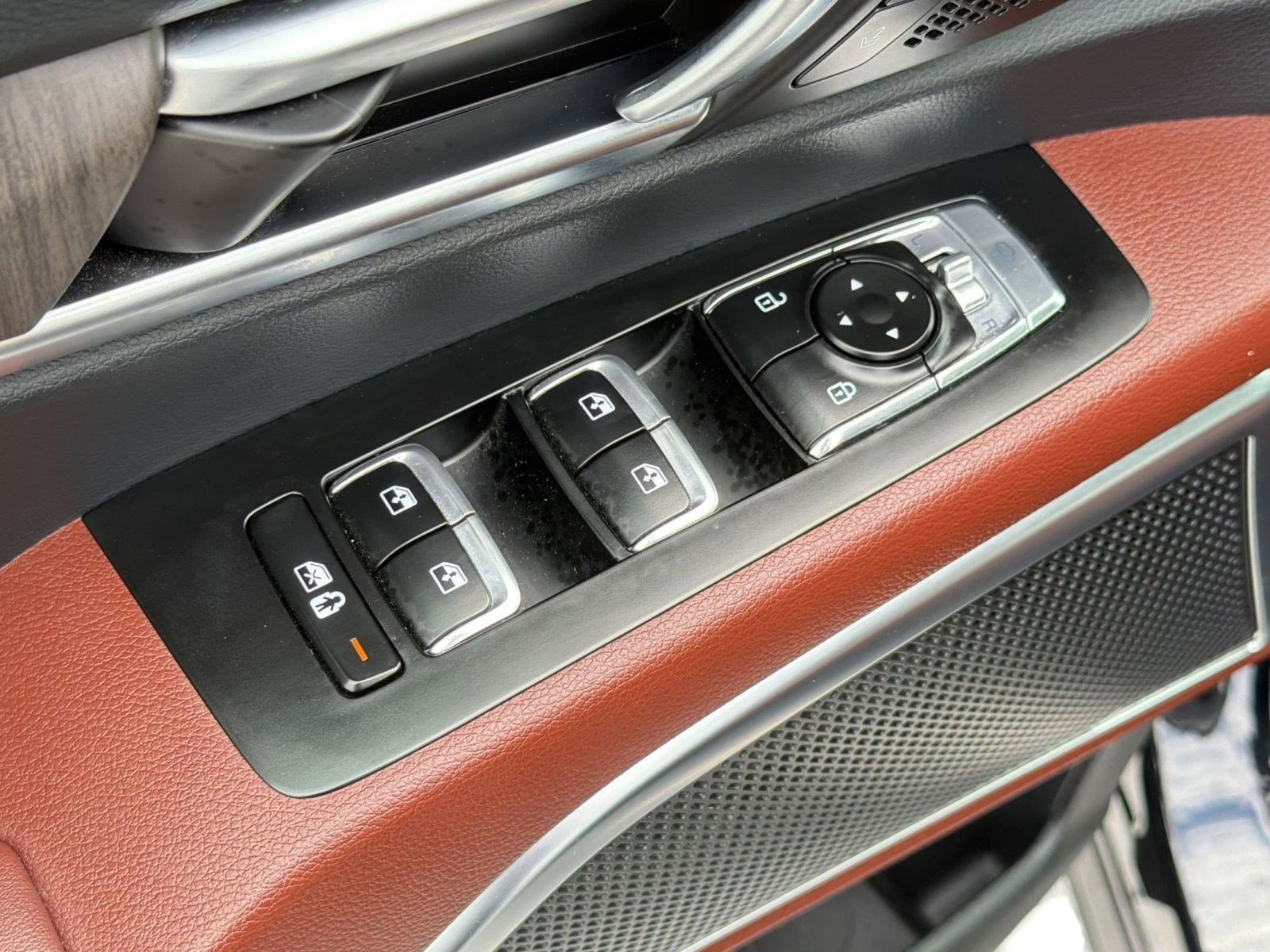 Used 2024 Kia Telluride SX image 20