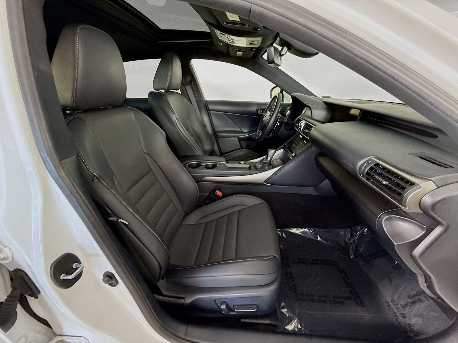 Used 2019 Lexus IS 300 F Sport w/ F Sport Package image 28