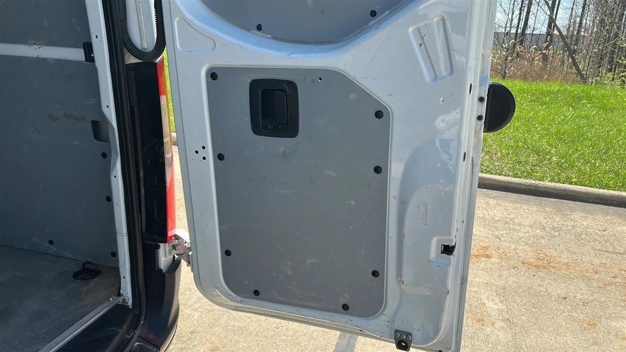 Used 2022 Mercedes-Benz Sprinter 2500 image 46