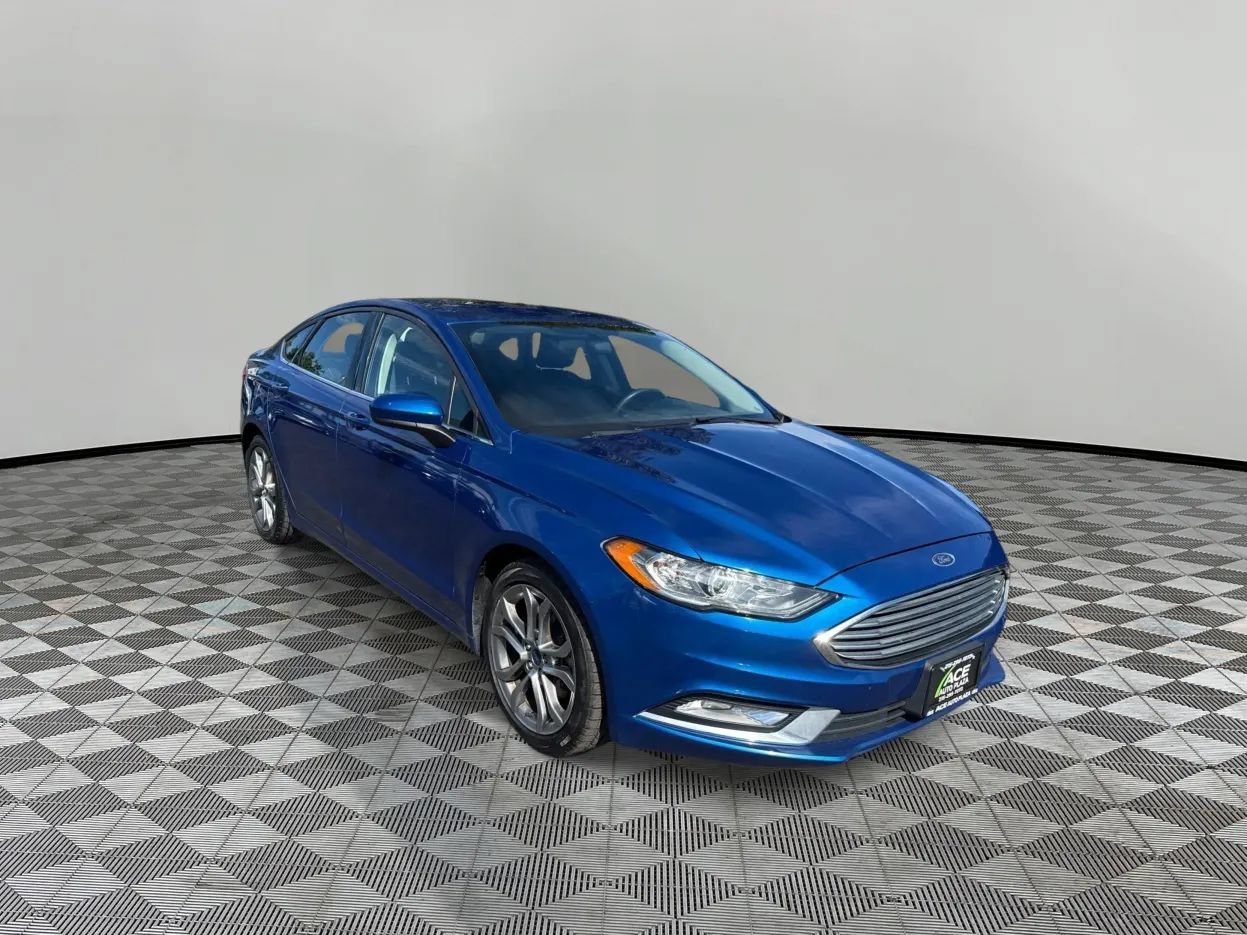 Used 2017 Ford Fusion SE w/ Equipment Group 201A