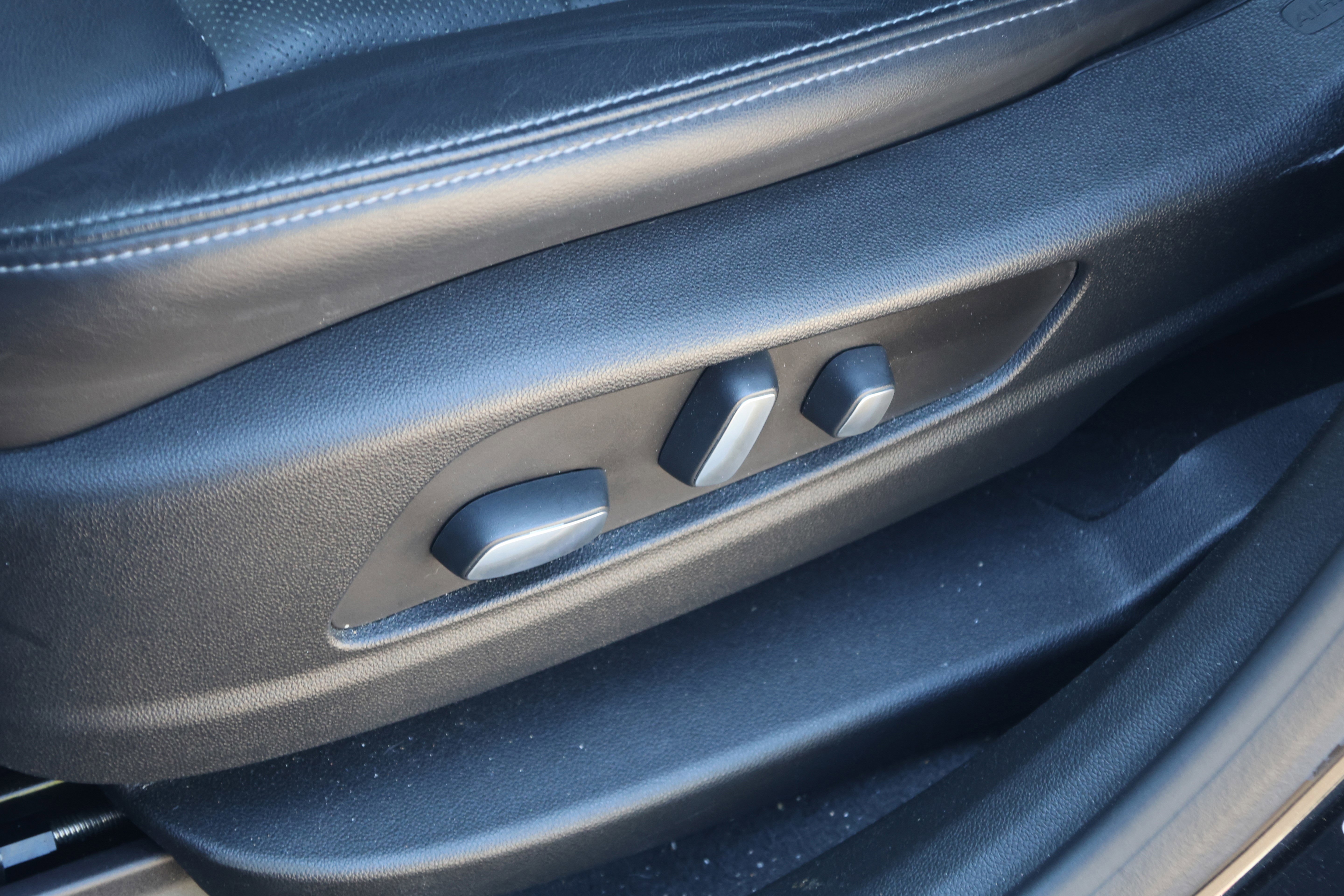 Used 2020 Cadillac XT6 Sport image 33