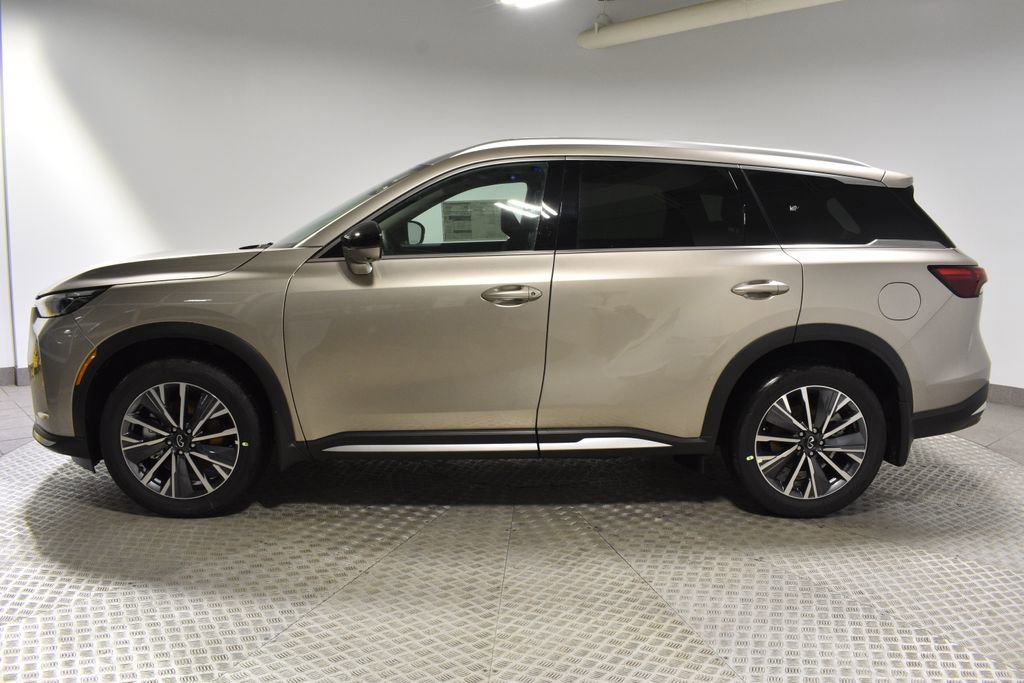 New 2026 INFINITI QX60 Luxe w/ Family Package image 2