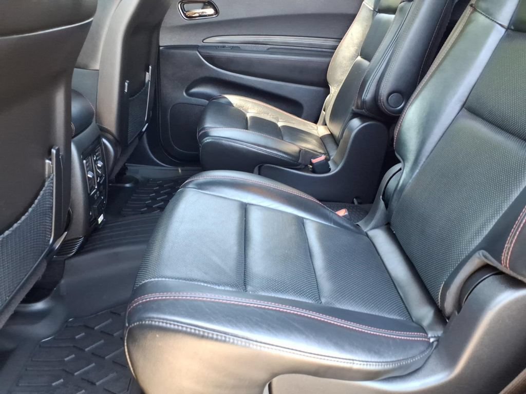 Used 2021 Dodge Durango R/T w/ Technology Group AWD/4WD image 17
