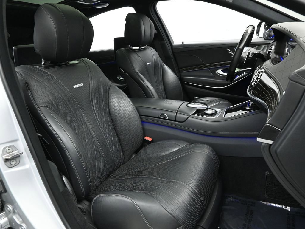 Used 2020 Mercedes-Benz S 63 AMG 4MATIC Sedan image 32