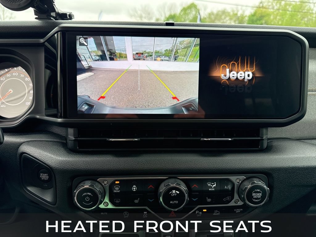 Used 2024 Jeep Gladiator Sport AWD/4WD image 18