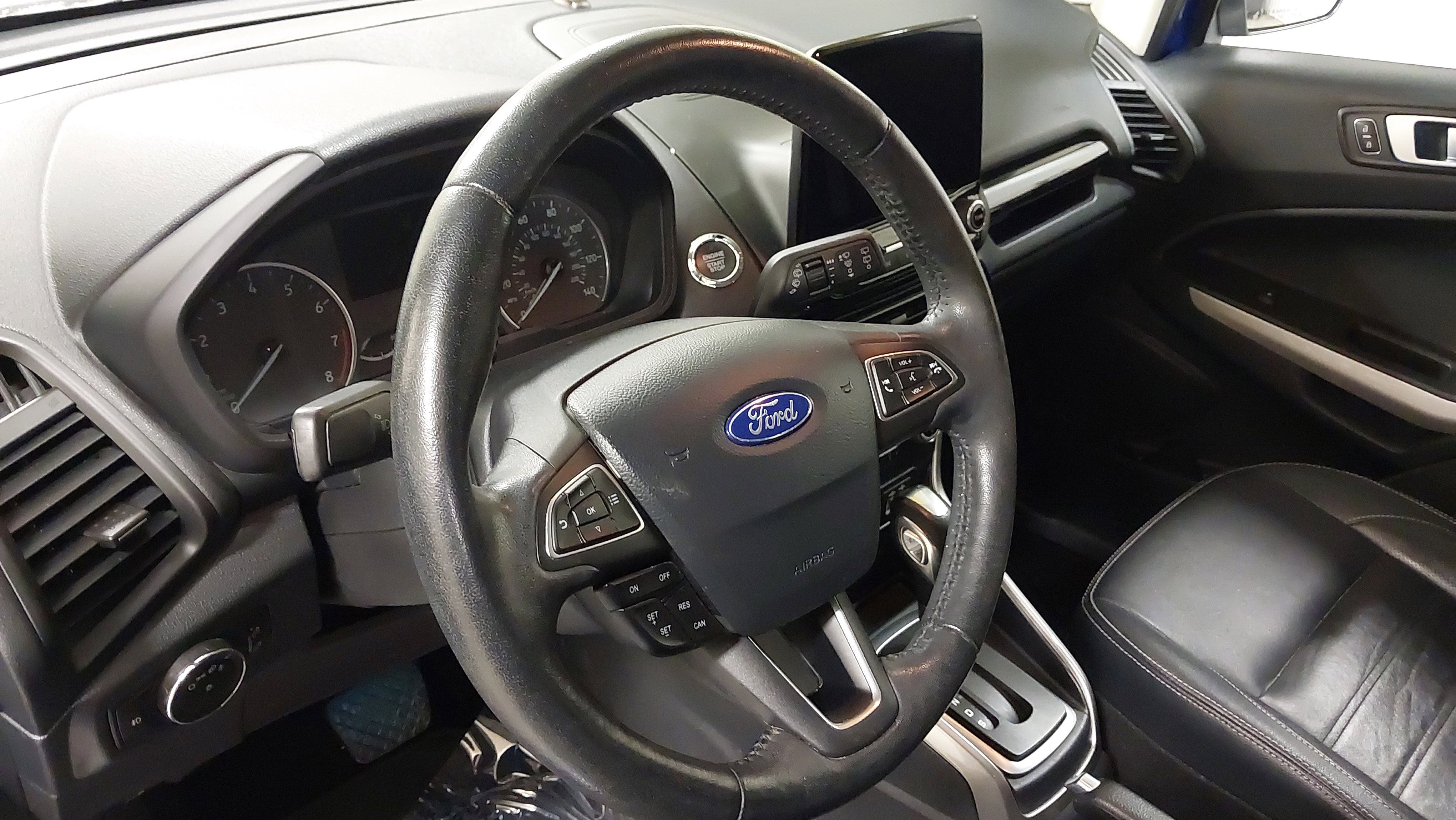 Used 2020 Ford EcoSport Titanium image 17