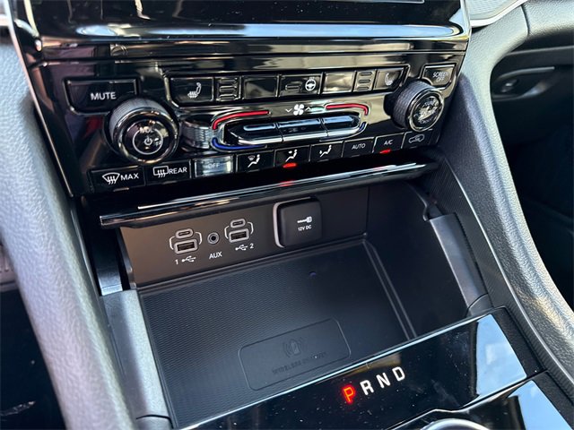 New 2025 Jeep Grand Cherokee Altitude image 22