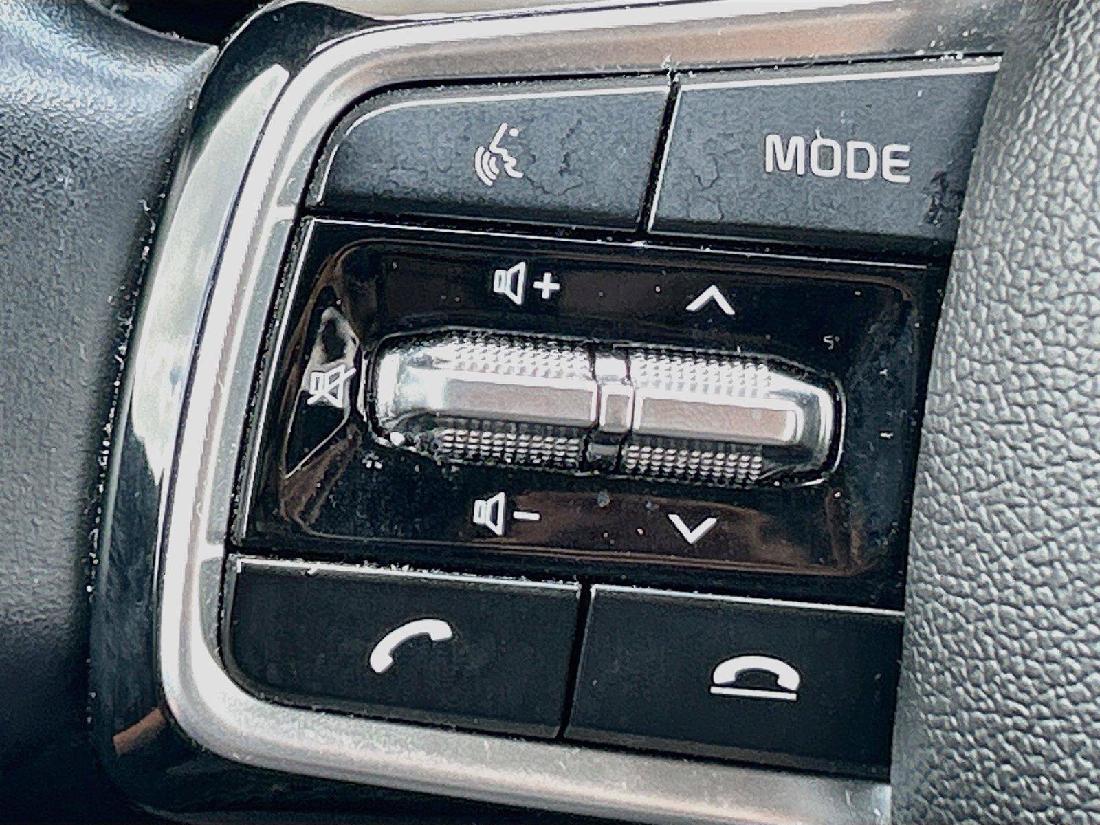 Used 2022 Kia Sorento S AWD/4WD image 35