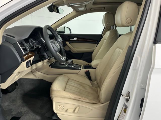 Used 2018 Audi Q5 2.0T Premium w/ Convenience Package image 11