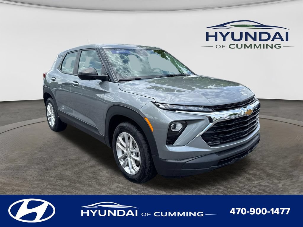 Used 2024 Chevrolet TrailBlazer LS w/ LS Confidence Package FWD image 1