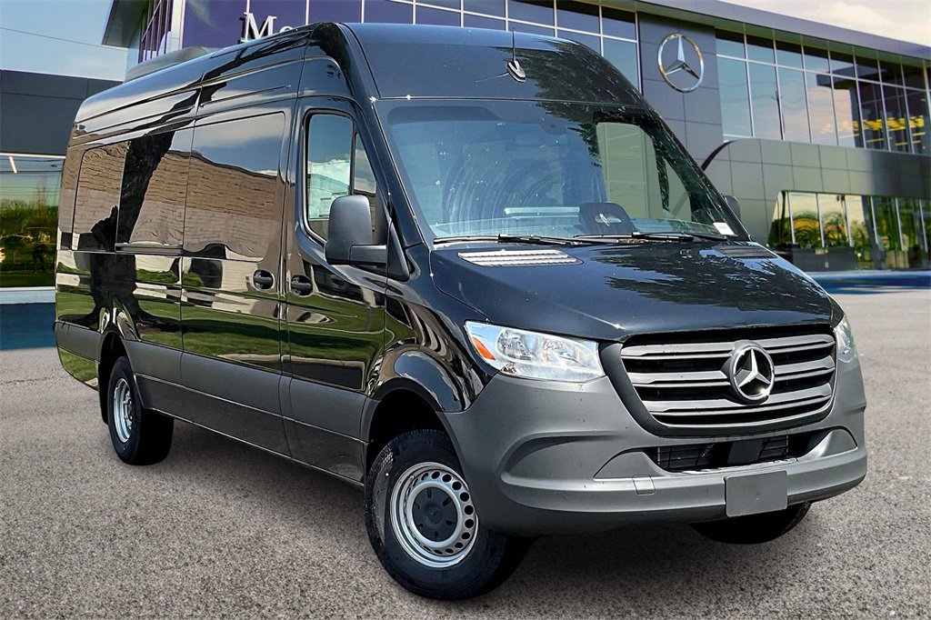 New 2025 Mercedes-Benz Sprinter 3500