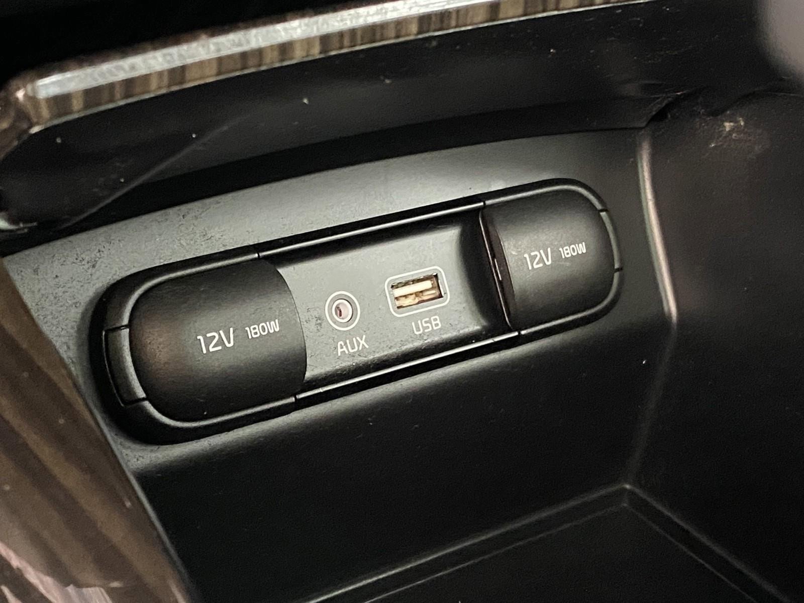 Used 2020 Kia Sorento EX image 35