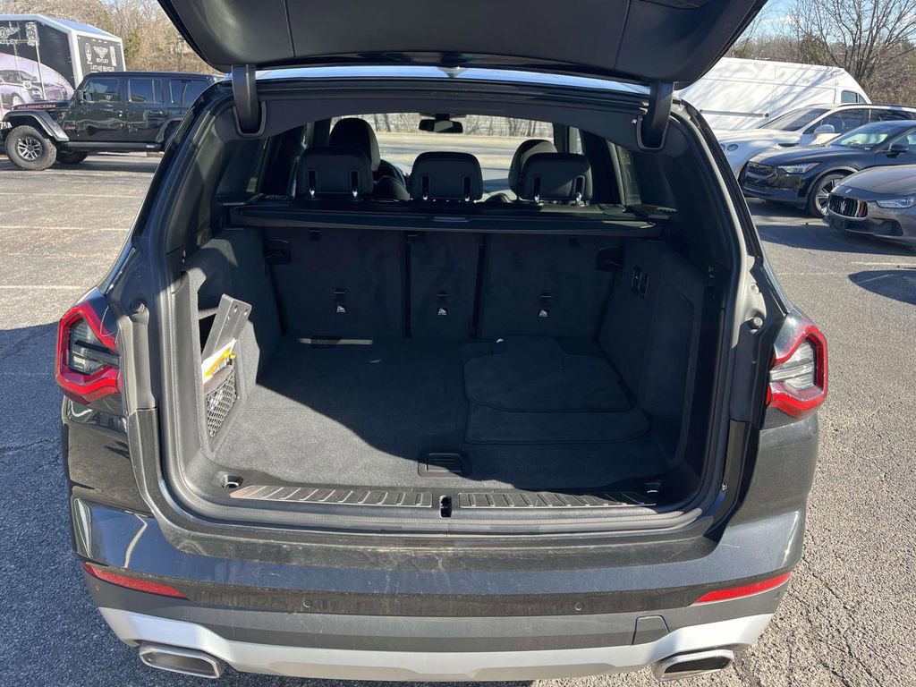 Used 2024 BMW X3 sDrive30i w/ Premium Package image 12