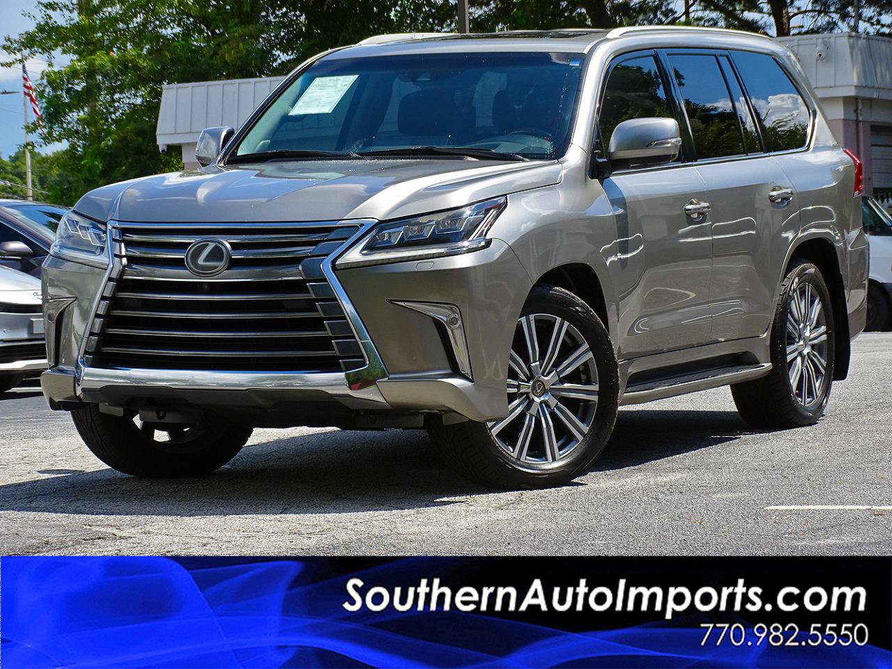 Used 2016 Lexus LX 570 4WD w/ Luxury Package